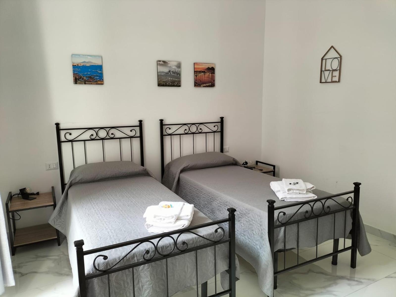 Bed and Breakfast Lumacors House à Naples Extérieur photo